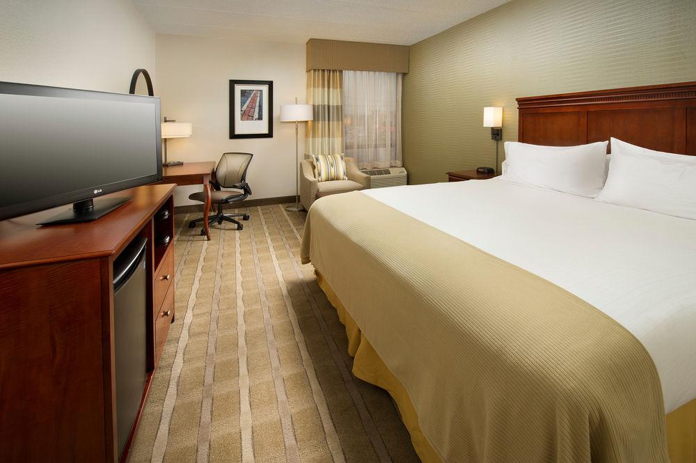 Holiday Inn Express Boston North-Woburn By Ihg Eksteriør billede