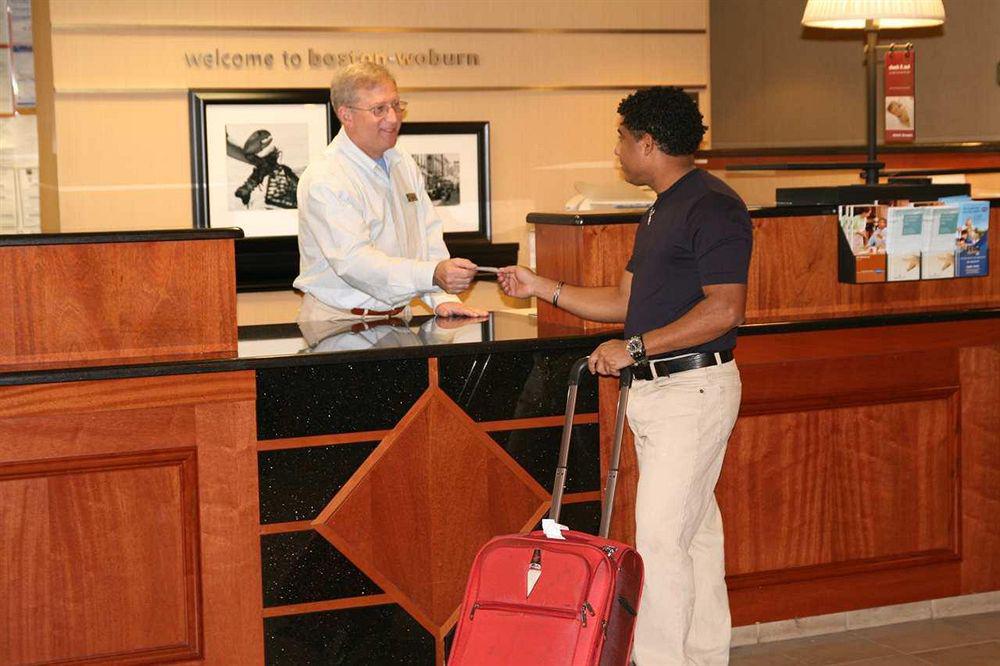 Holiday Inn Express Boston North-Woburn By Ihg Eksteriør billede