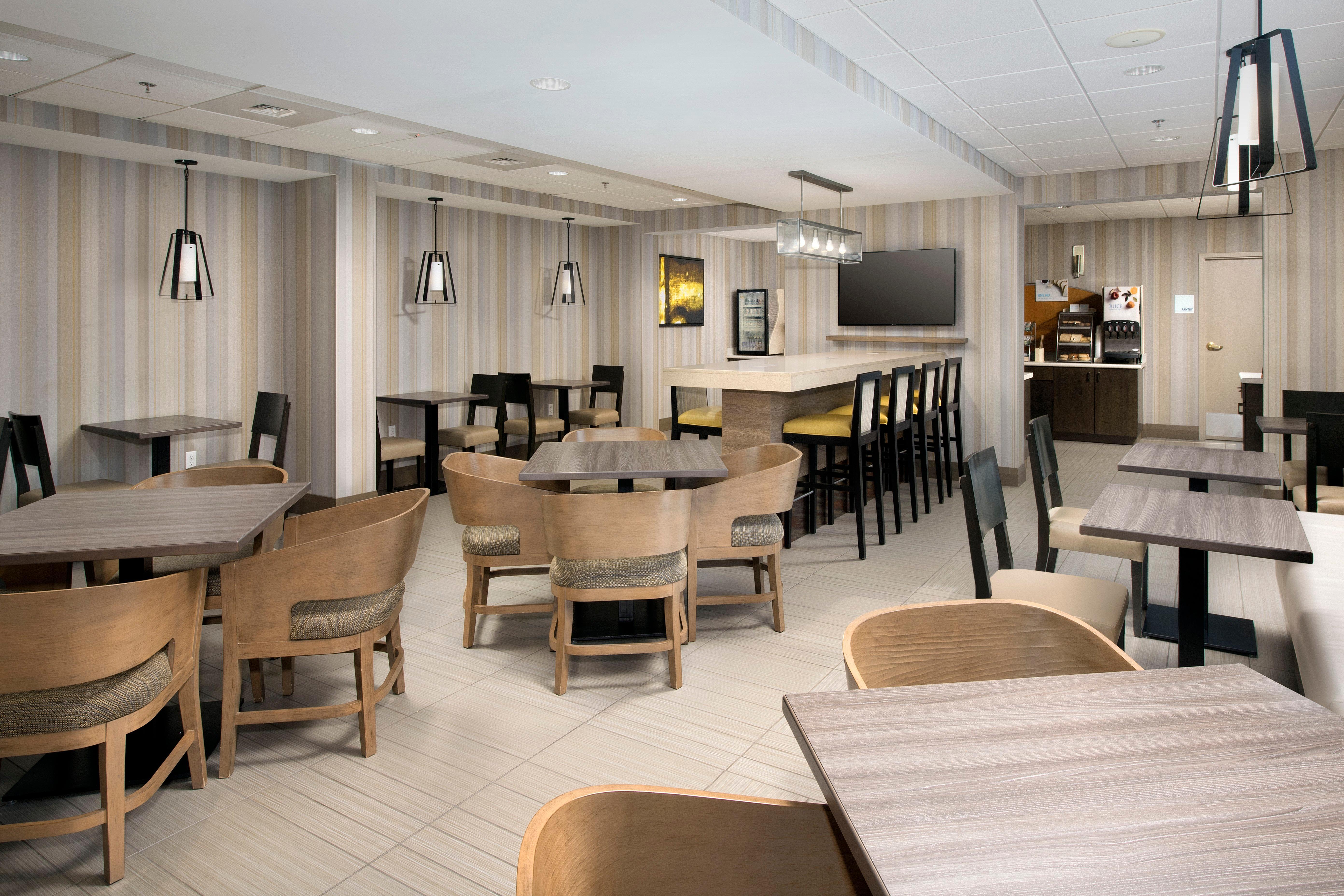 Holiday Inn Express Boston North-Woburn By Ihg Eksteriør billede