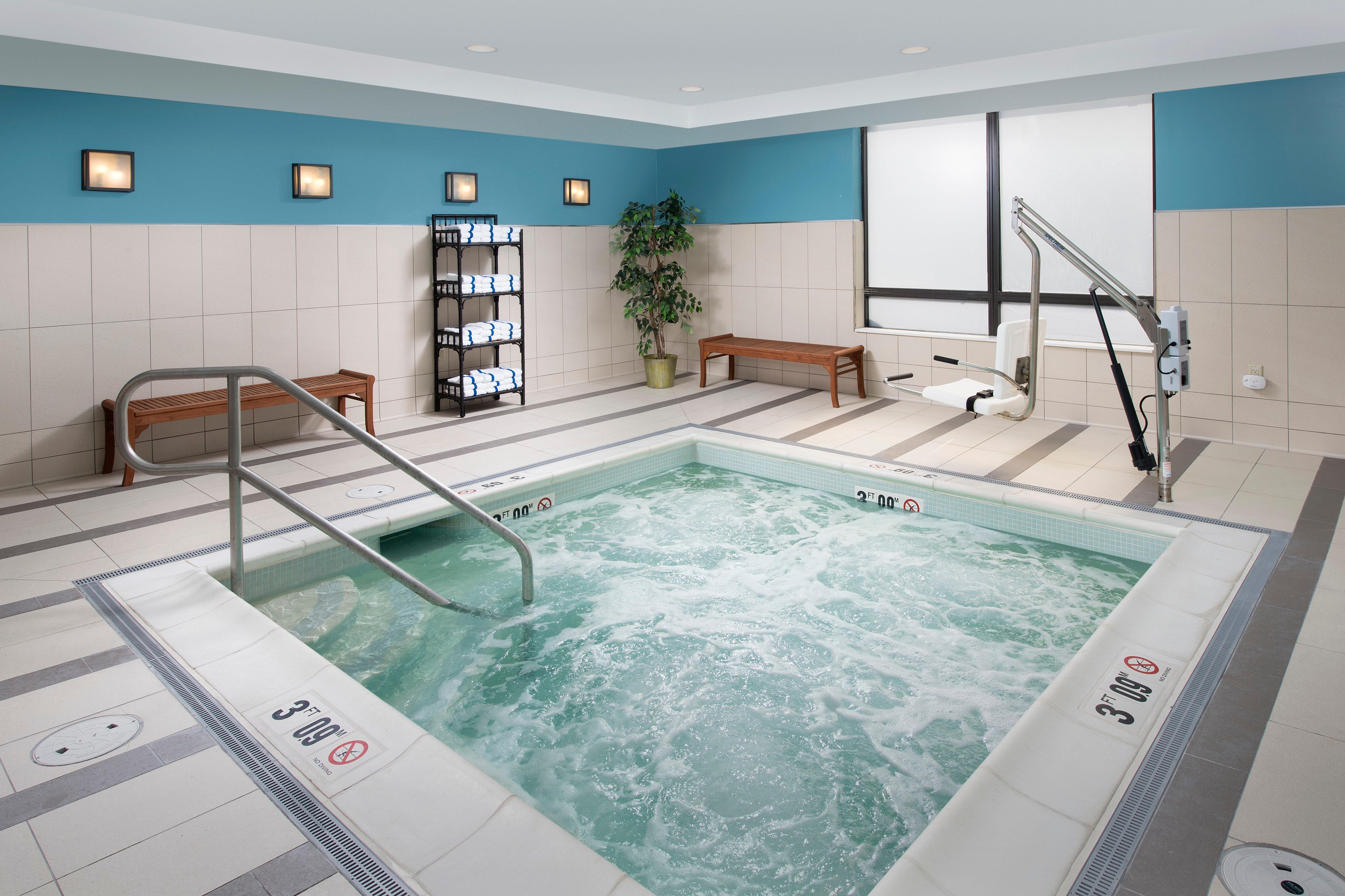 Holiday Inn Express Boston North-Woburn By Ihg Eksteriør billede