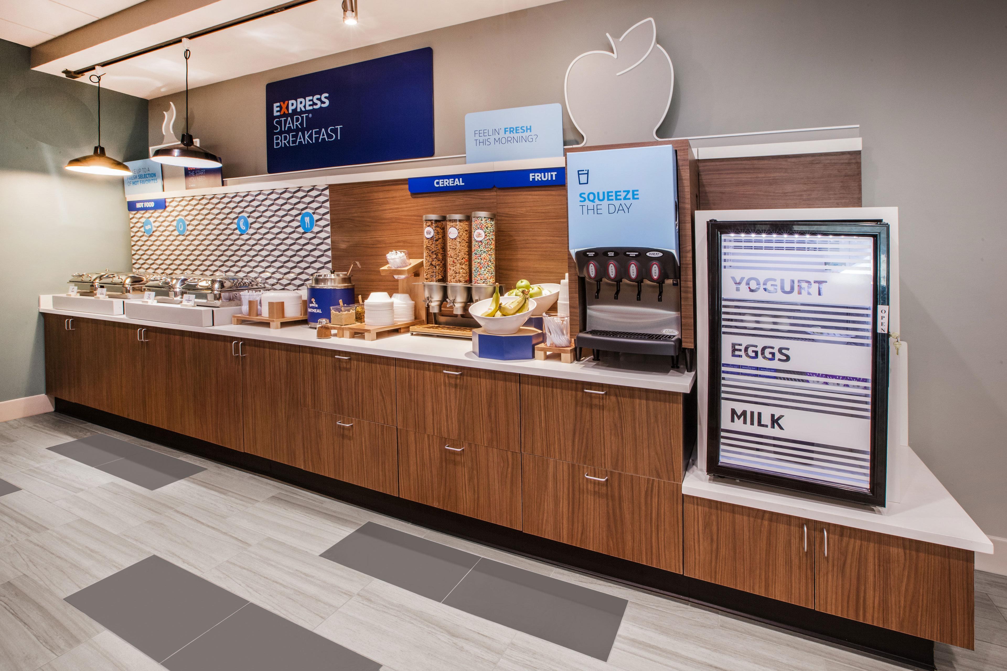 Holiday Inn Express Boston North-Woburn By Ihg Eksteriør billede